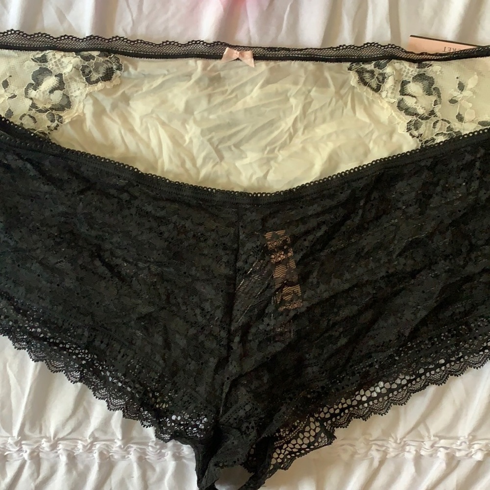 NWT Set of 2 XL Victoria’s Secret Panties